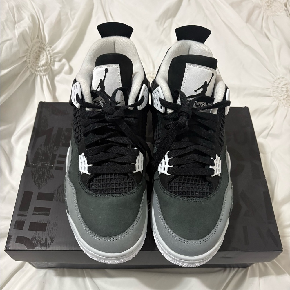Nike Mens Air Jordan 4 Retro